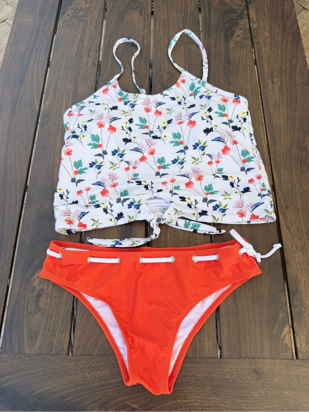 Source Unknown White Floral Tankini Top with Orange Bikini Bottoms